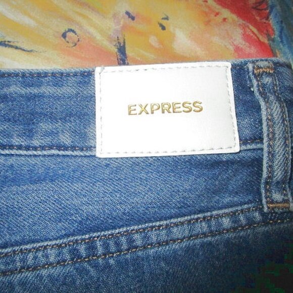 Express 90s Ankle Boot Jeans Size 10 High Rise Ankle Ripped Distressed Denim NEW - Picture 12 of 12